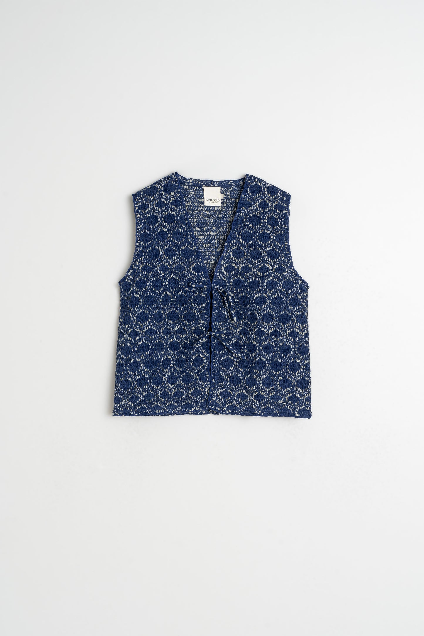 ELASTIC VEST WITH TIE
