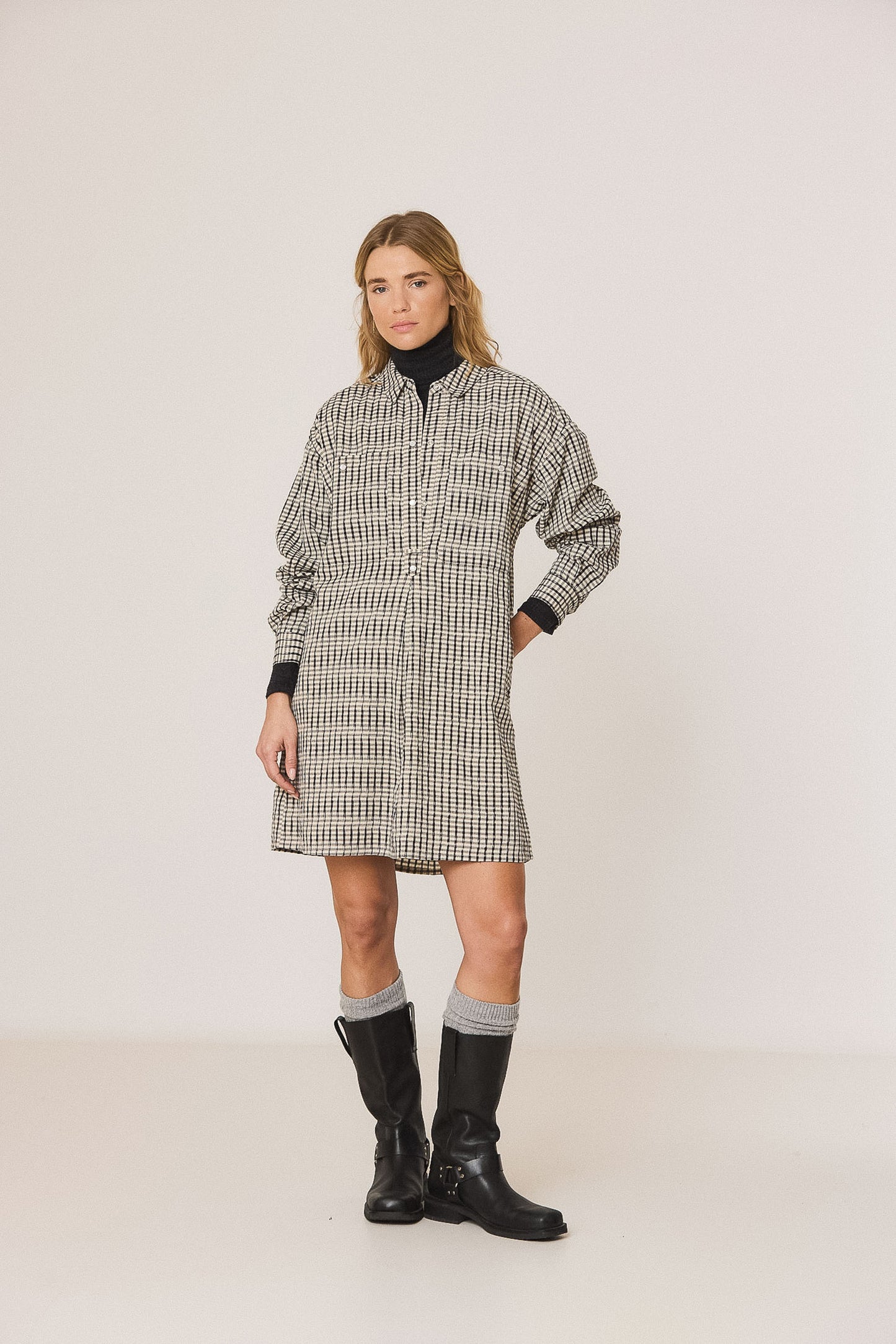 VESTIDO CORTO OVERSIZE