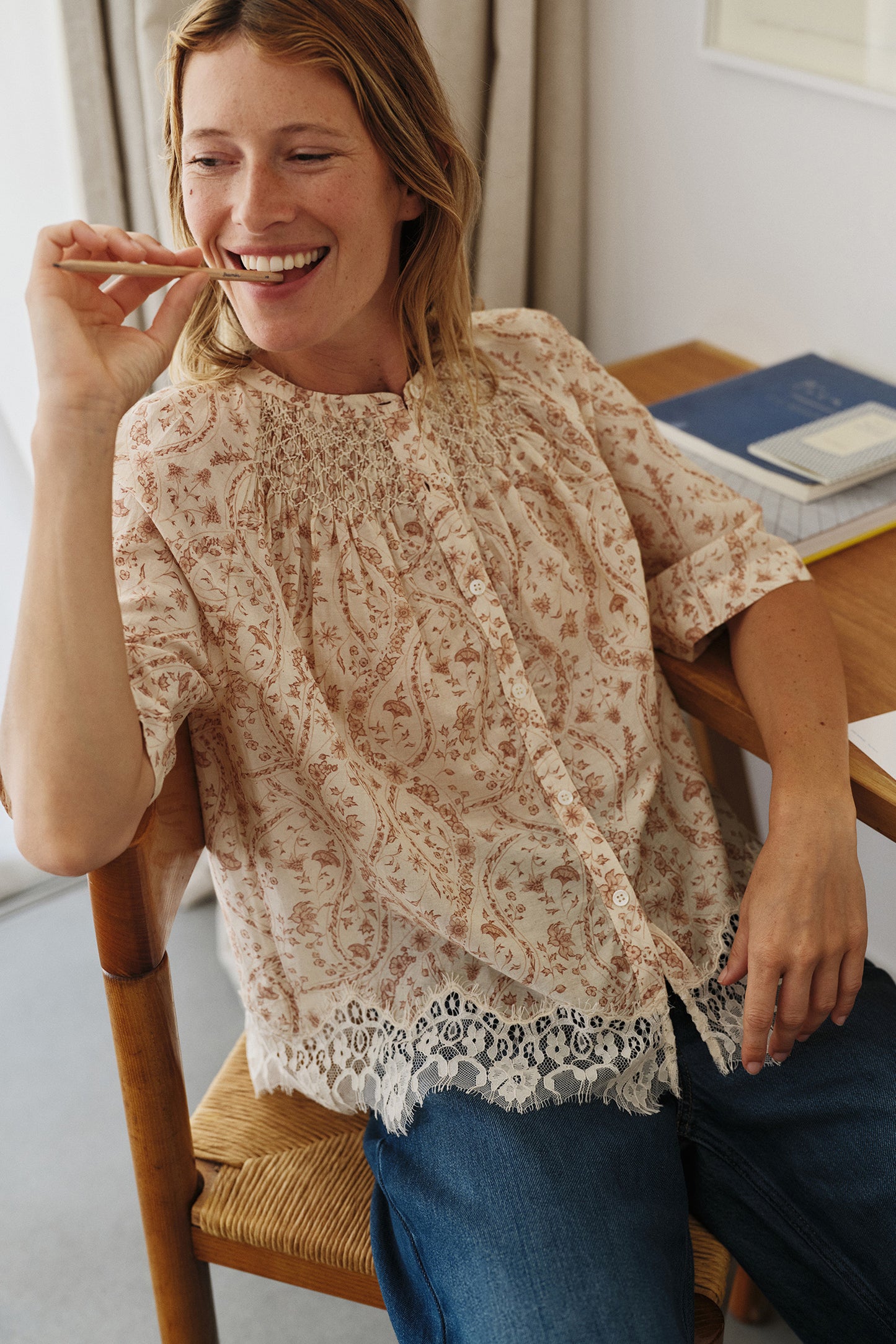[CL] VINTAGE CROP BLOUSE
