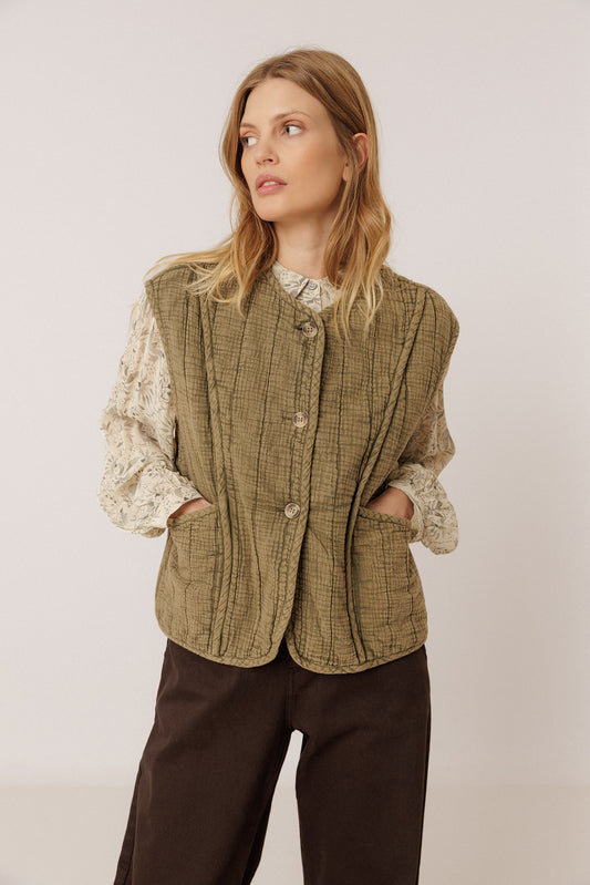 QUILTED COTTON VEST 1