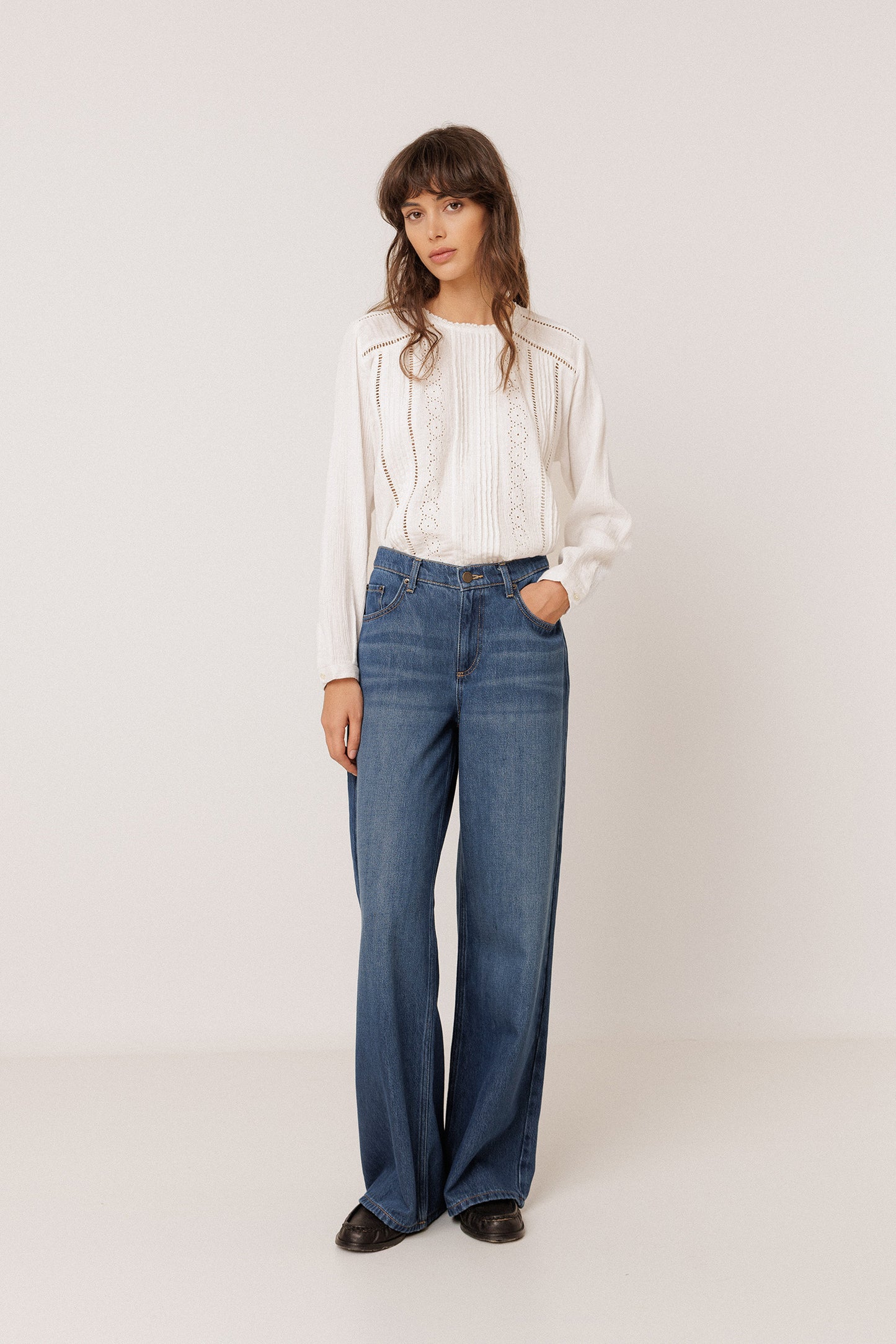PANTALÓN DENIM CON LYOCELL