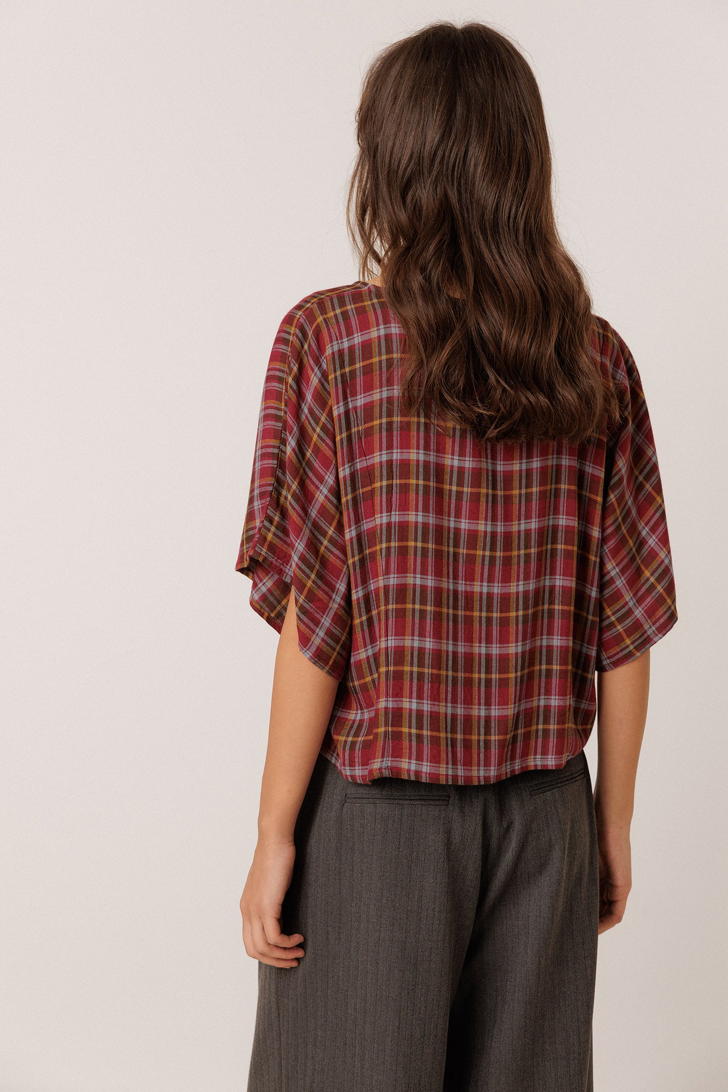 SHORT MULTICOLOR CHECKERED BLOUSE