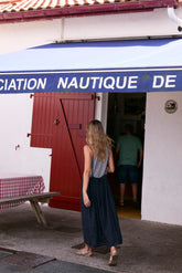 VESTIDO TIPO DELANTAL BORDADO