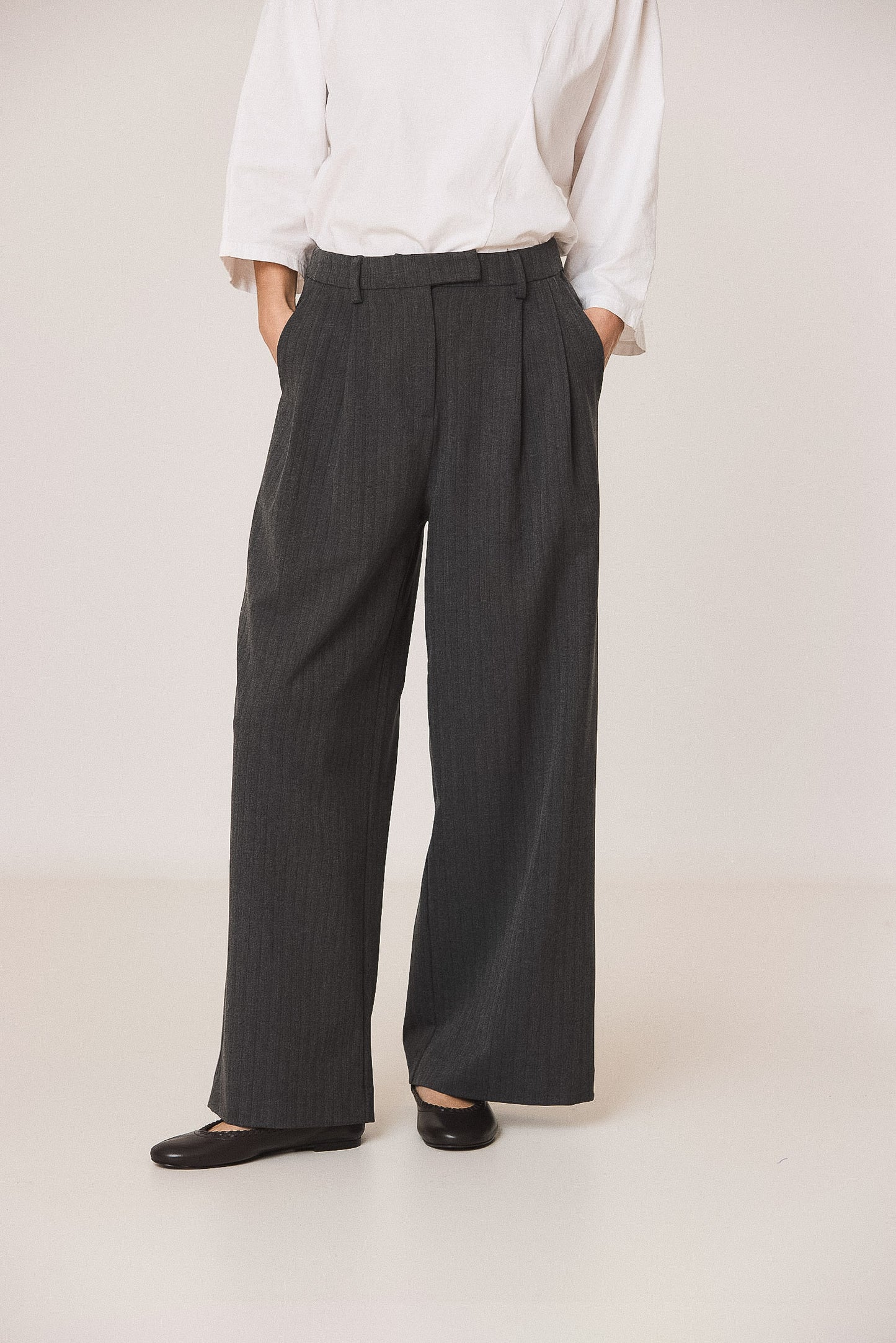 PANTALÓN VESTIR PINZAS