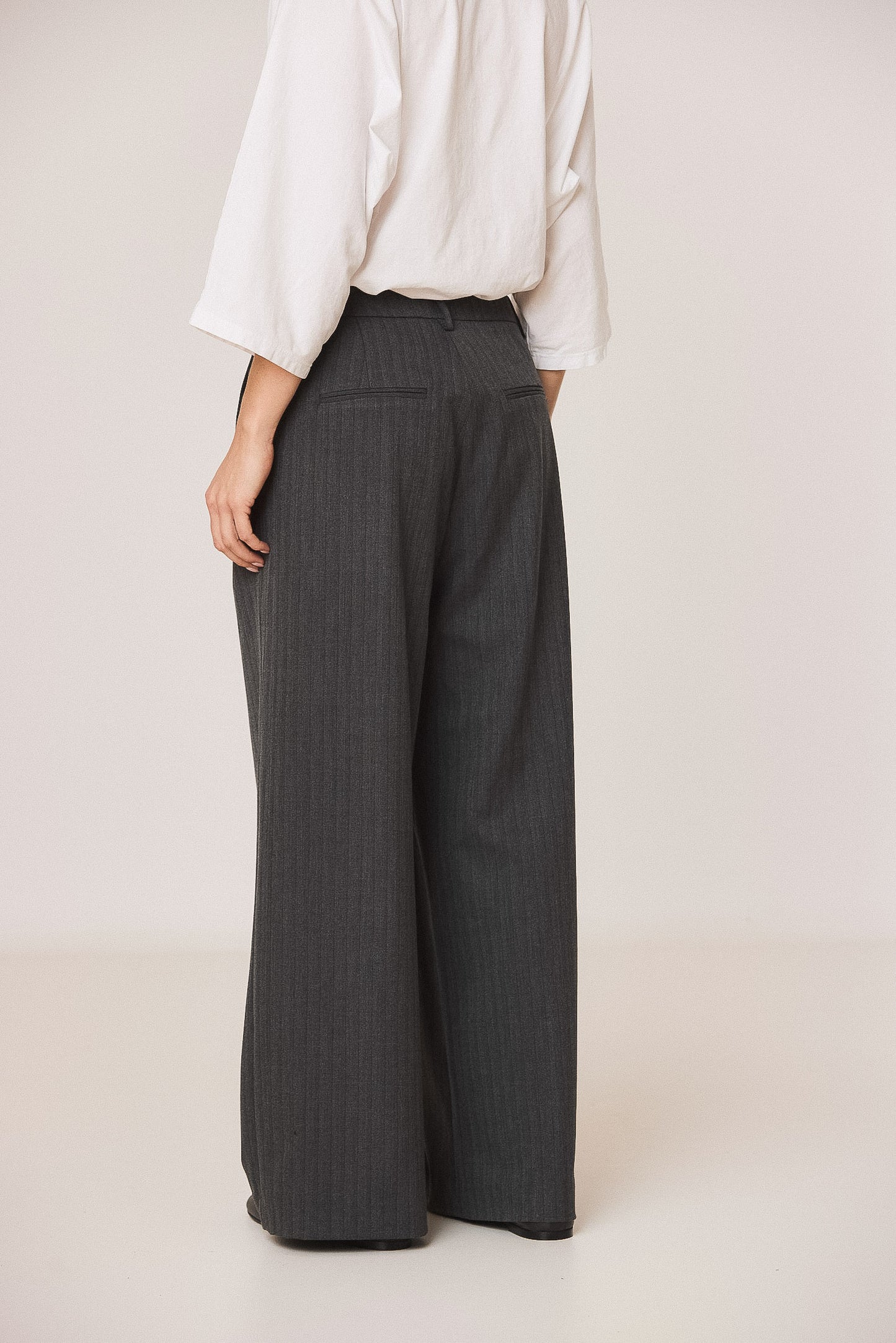 PANTALÓN VESTIR PINZAS