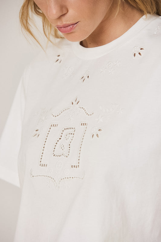 CAMISETA ANAGRAMA DIBUJOS CALADOS 5