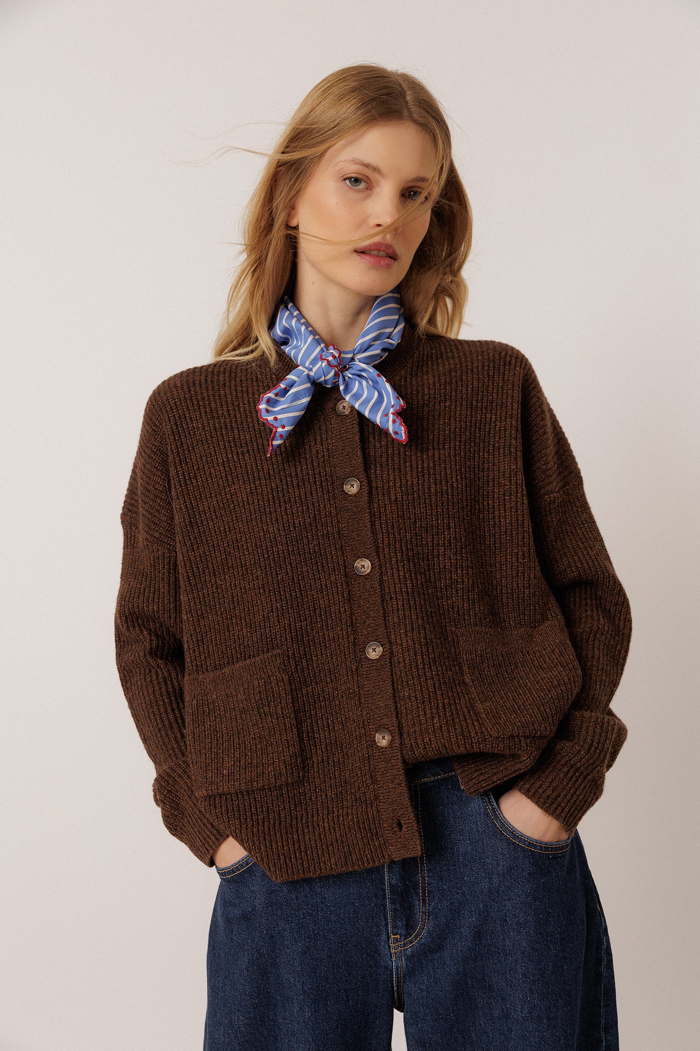 STRIPED POPLIN HANDKERCHIEF