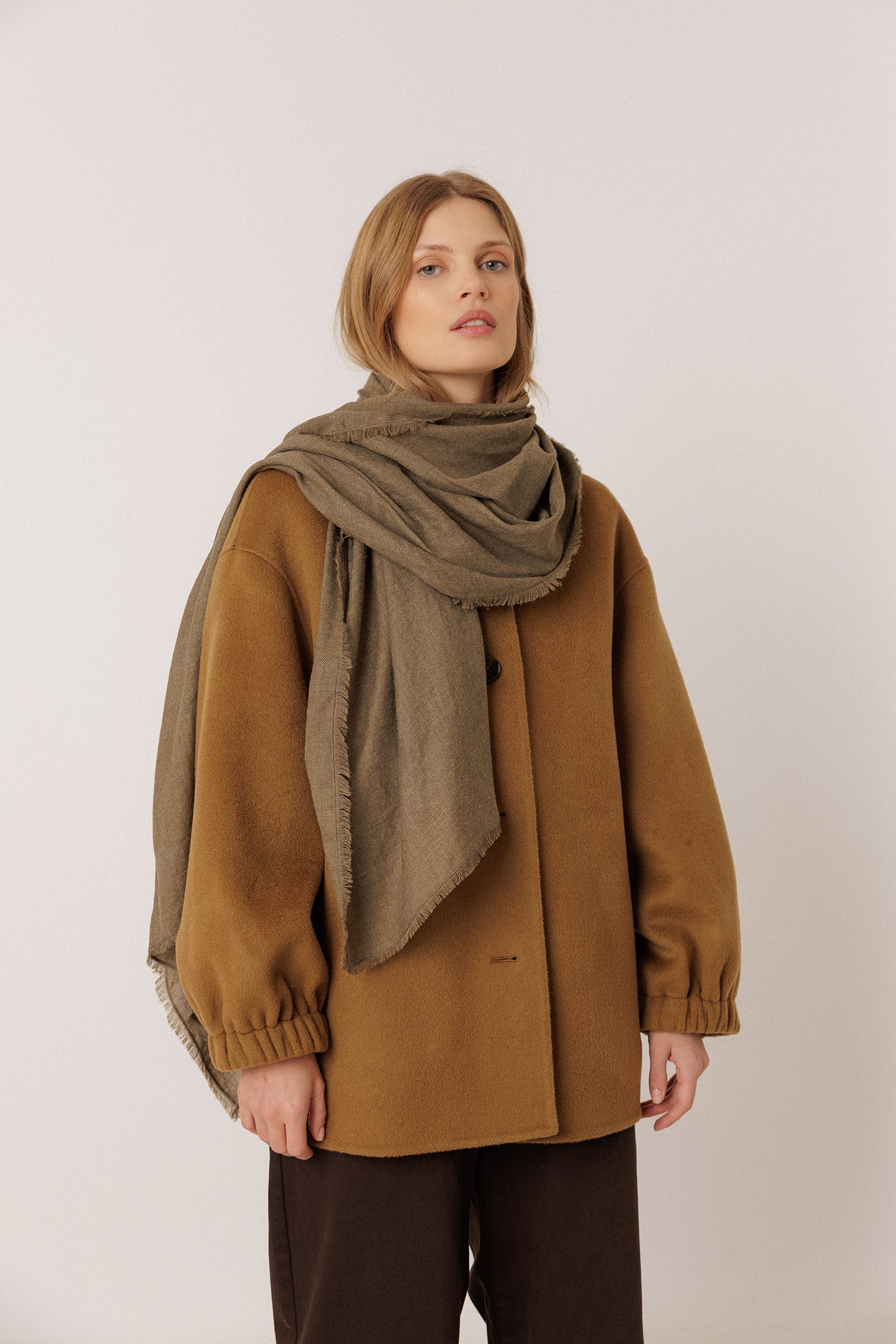 FRAYED FOULARD