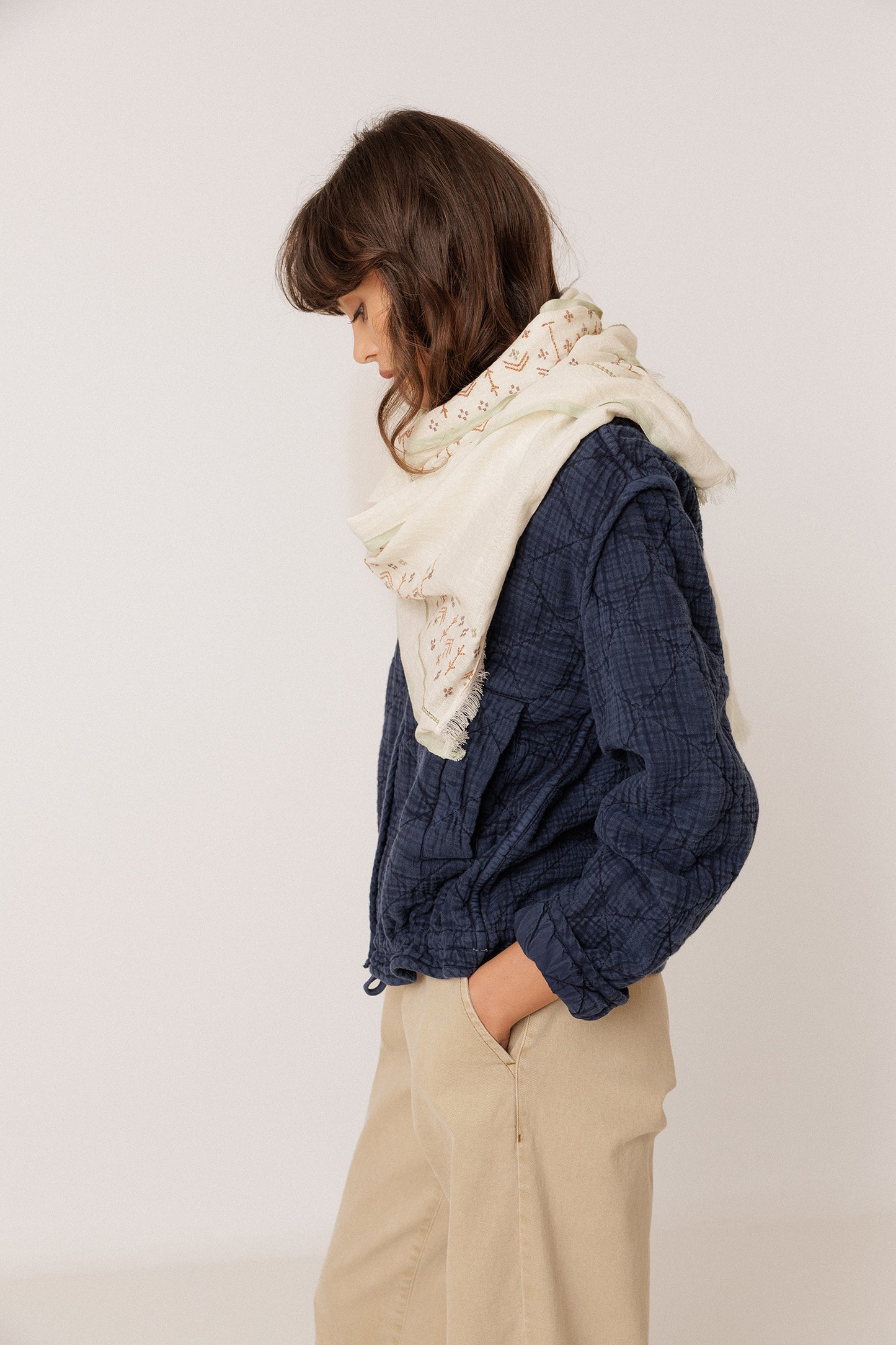 EMBROIDERED BOHO FOULARD