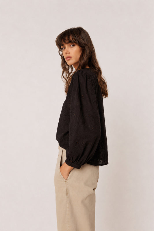 CHEMISE BOXY BRODERIES 3