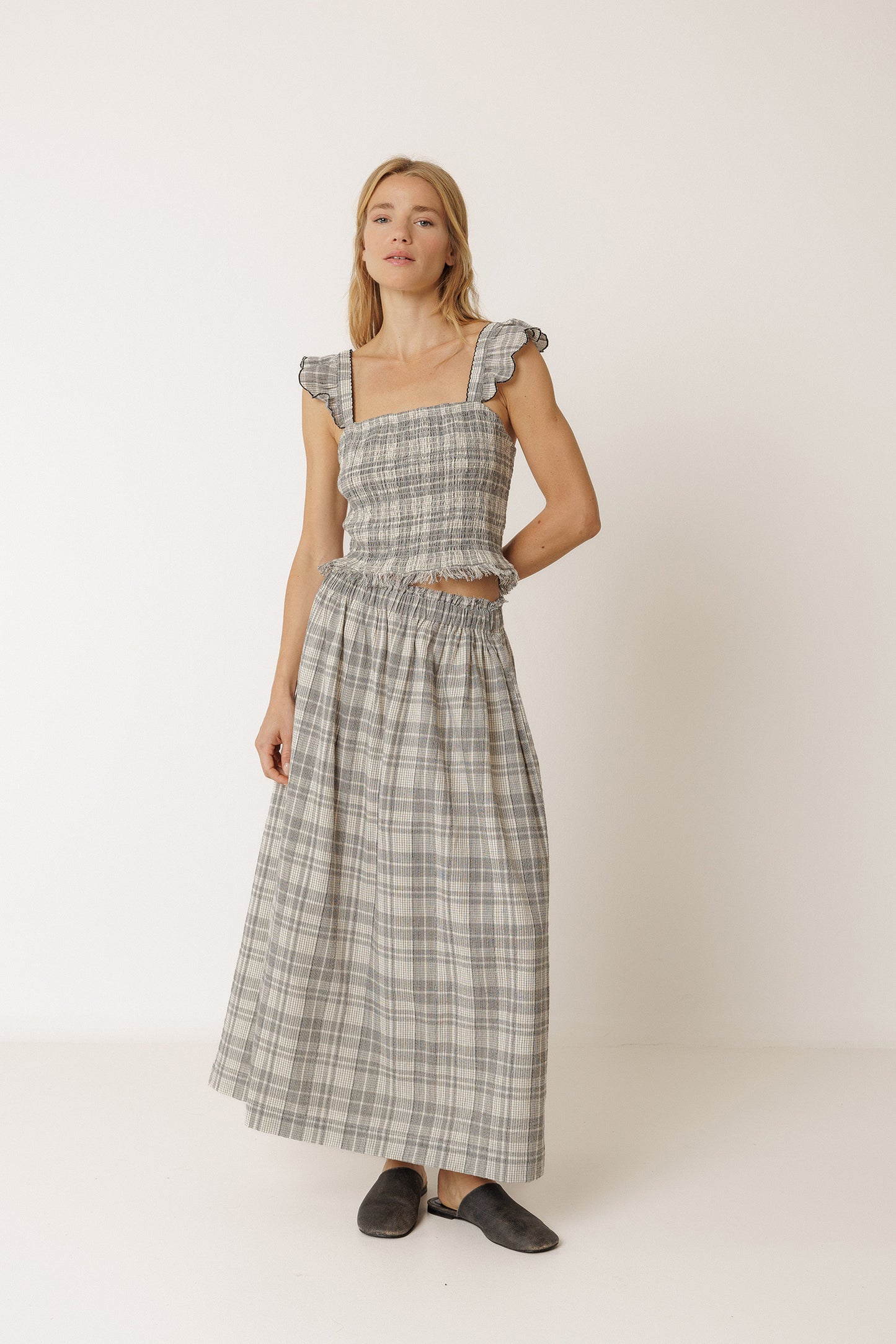 CROP TOP ENGOMADO