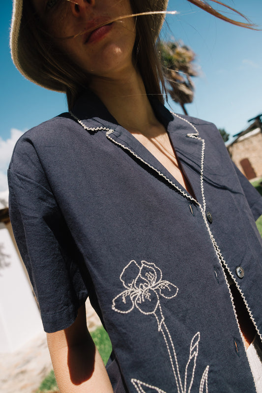 CAMISA CON MAXI BORDADOS 2
