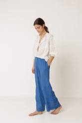 PANTALON À OURLET BRODÉ
