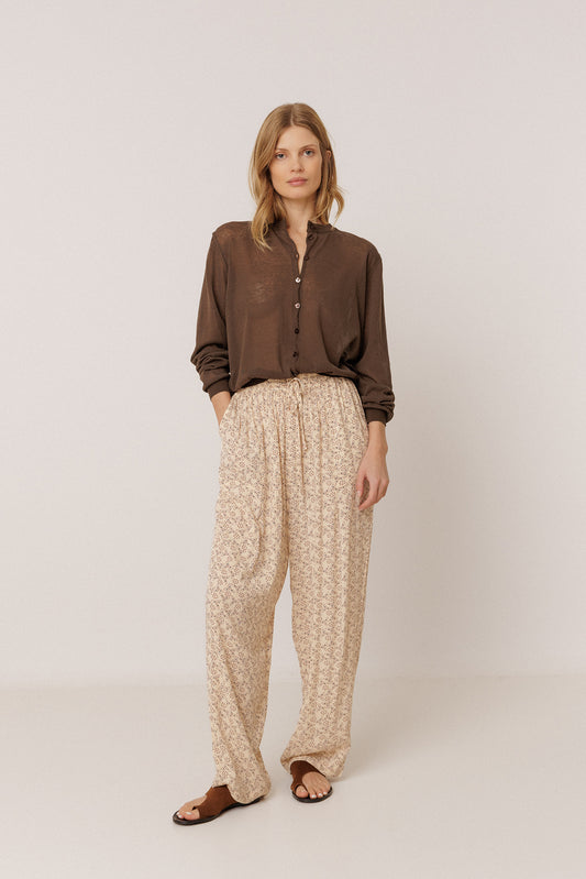 PANTALÓN ESTAMPADO FLUIDO 1