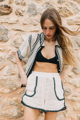 BICOLOR CROCHET SHORT