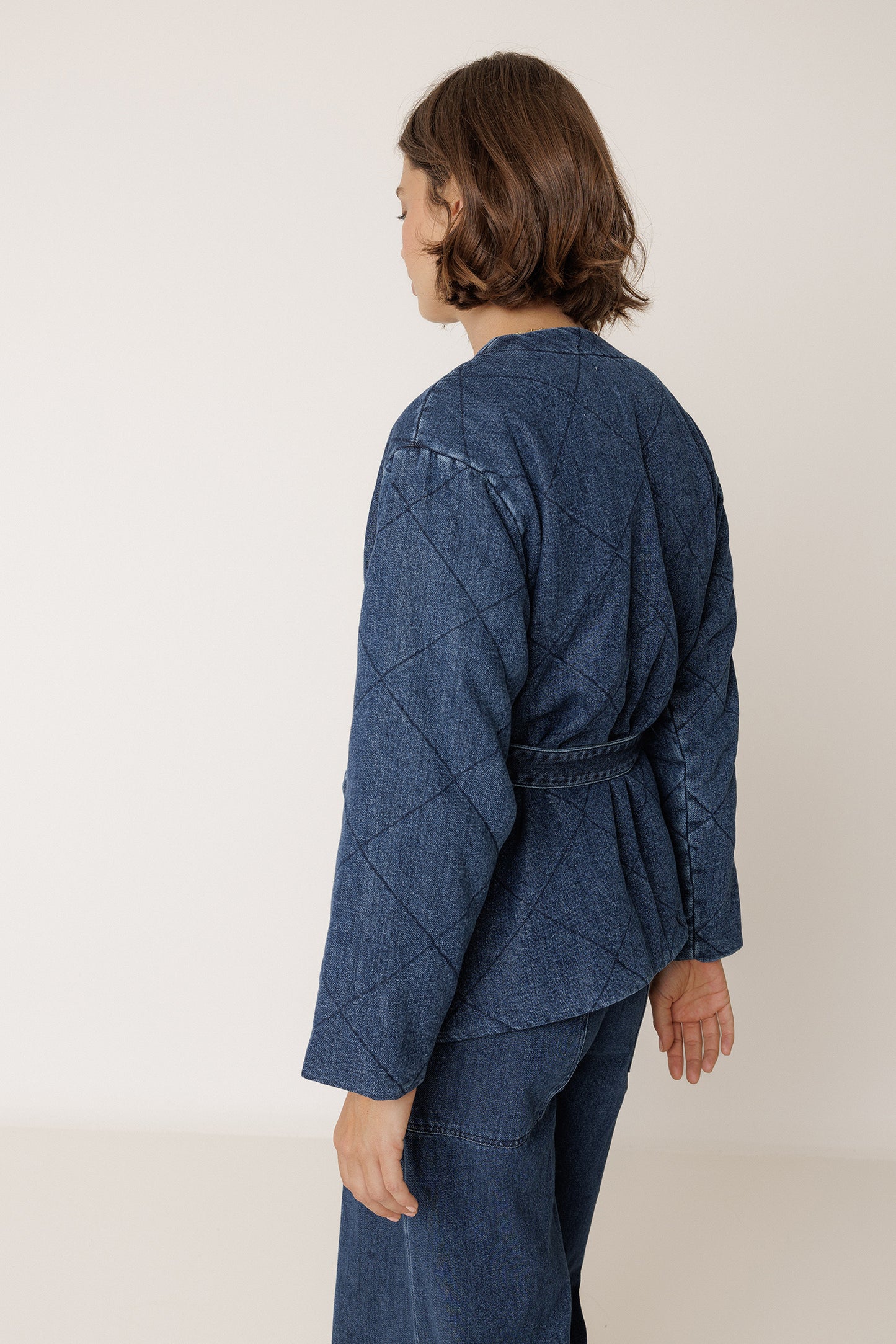 CHAQUETA KIMONO ACOLCHADO