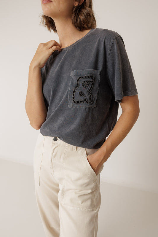 [CL] POCKET LOGO TEE 1