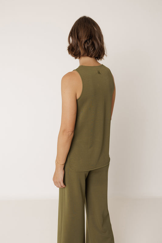 STRAPPY MODAL TOP 2