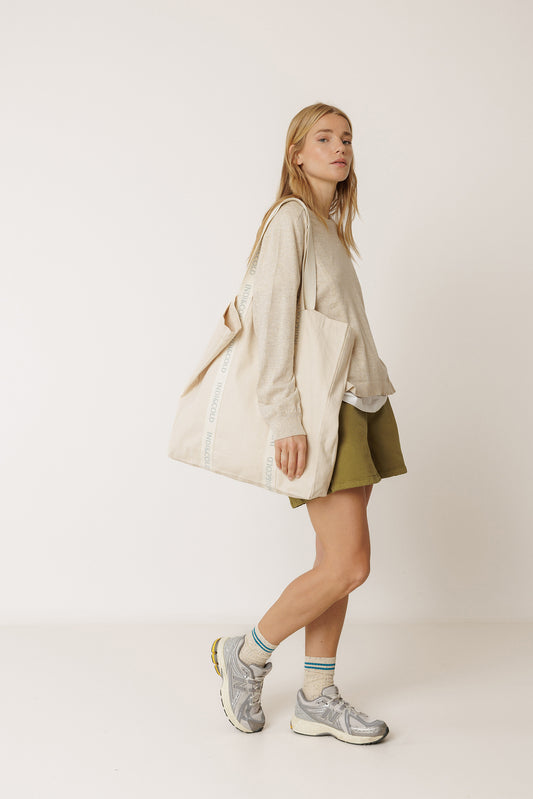 PULL EN MAILLE BAO 3